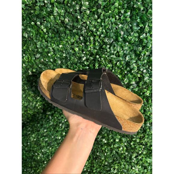 Birkenstock Shoes - Birkenstock Black Leather Arizona Sandals Size 40/9.5